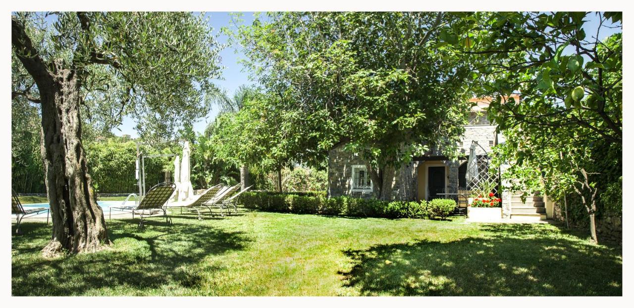 Casa Vacanze Nel Giardino Di Renzo Imperia Kültér fotó