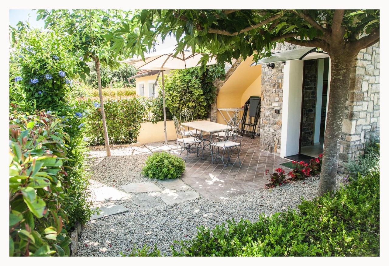 Casa Vacanze Nel Giardino Di Renzo Imperia Kültér fotó