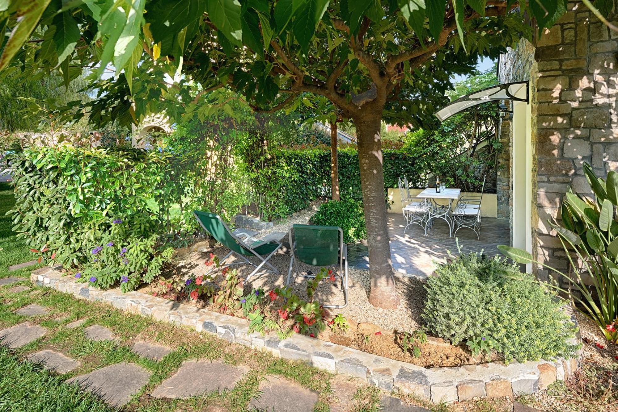 Casa Vacanze Nel Giardino Di Renzo Imperia Kültér fotó